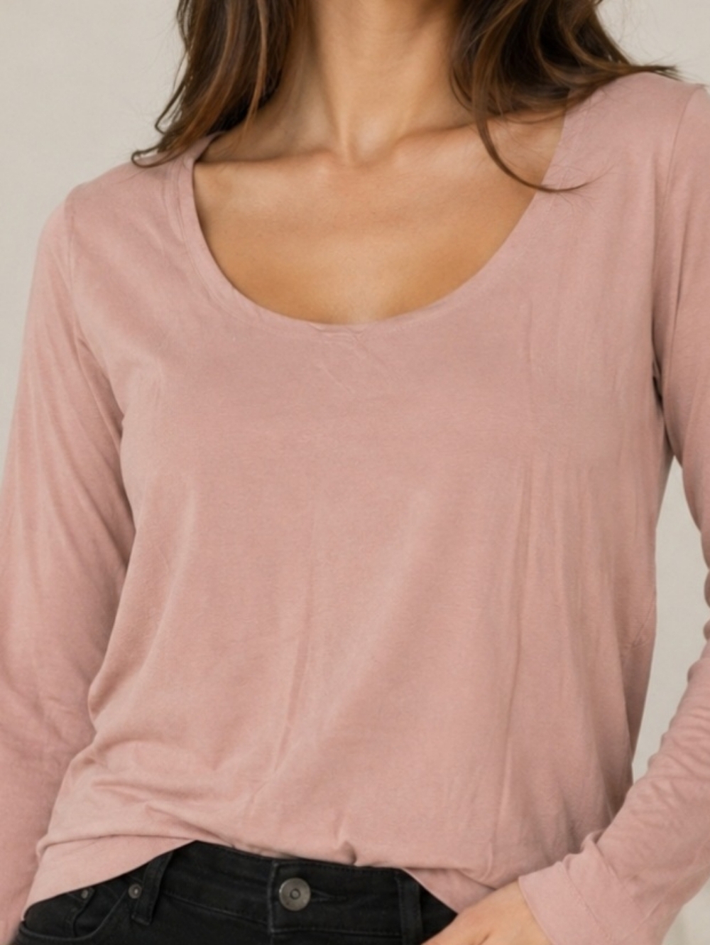 Classic Scoop Neck Long Sleeve Top - Blush Pink
